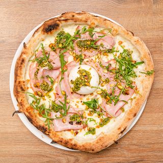 Pizza con Pistacchi e Mortadella