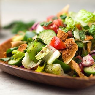 Салата Фатуш (450г)