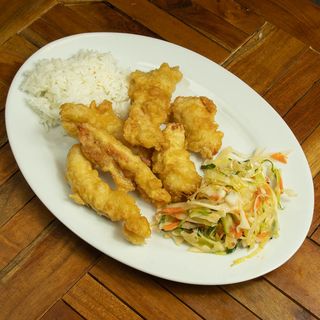 Kurczak w cieście					70g