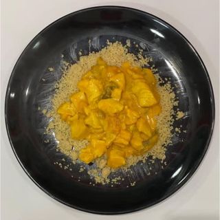 Pollo curry con cous-cous 