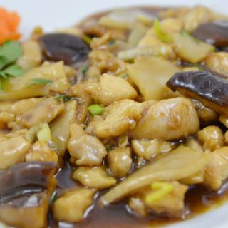 144. Pollo Con Bambú Y Seta