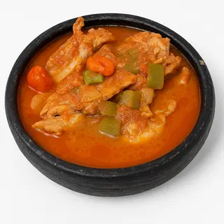 Kedjenou De Poulet & Riz Ou Attiéké