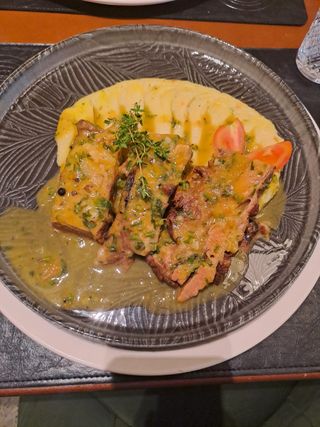 Zapečena teleća rebra  500gr