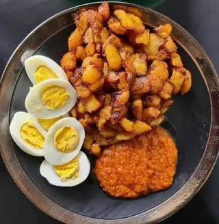 Alloco + 4 œufs
