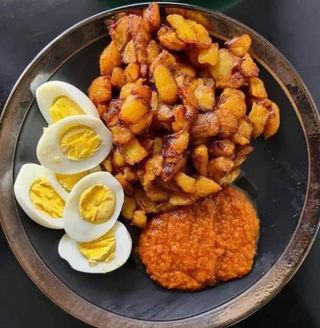 Alloco + 4 œufs
