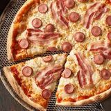 Pizza Frankfurt (28 Cm.)