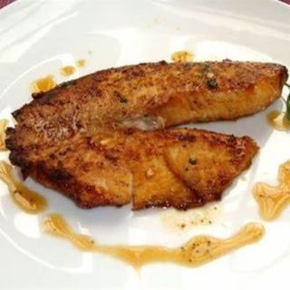 Pescado Con Salsa De Soja