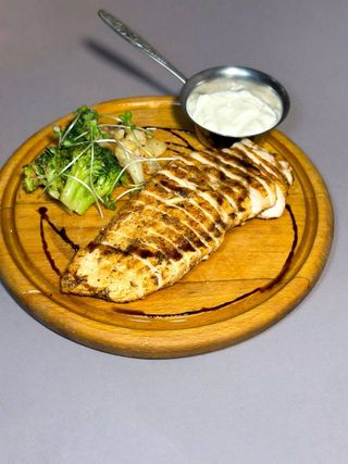 Курячий стейк (300 гр)