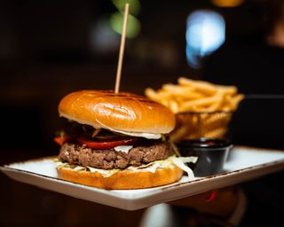 Burger wołowy 180 g
