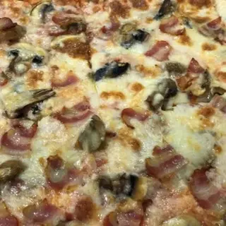 Pizza Carbonara (Mediana)