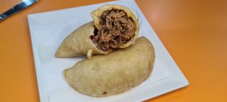 Empanada ternera desmenuzada