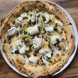 Pizza burratina al tartufo Ø40cm