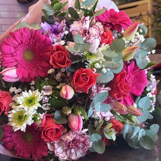 Bouquet toni rosa-bianco 