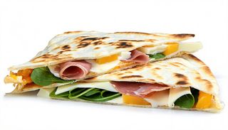 Piadina con prosciutto crudo, stracchino e rucola
