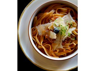 Паста Болоньєзе/Bolognese pasta (300g)