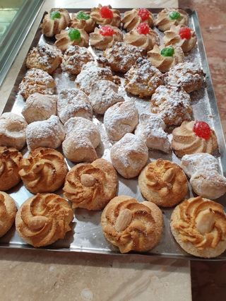 Dolcini di mandorla mista