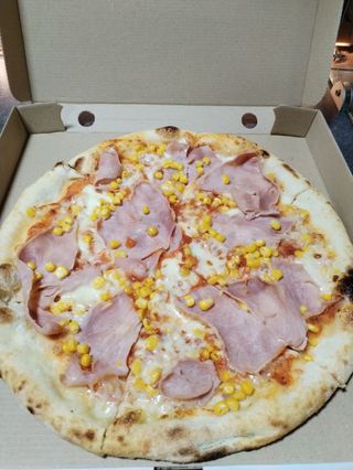 Pizza Prosciutto cotto porumb