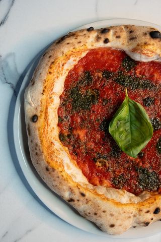 Marinara con aglio orsino - romano