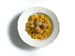 Дитяча паста з курячими мітболами (260g)