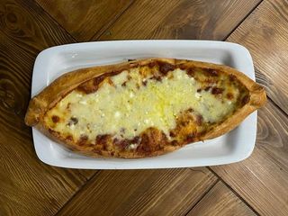 Піде з трьома сирами (500г)
