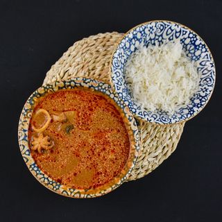 том-ям с морепродуктами