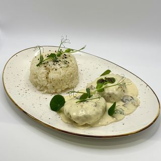 Домашние куриные котлеты с рисом