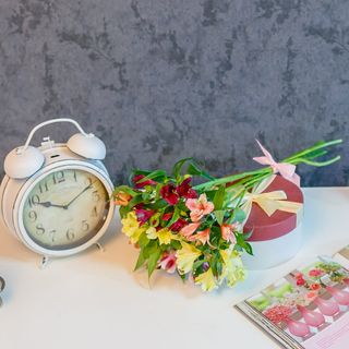 Buchet din 7 alstromerii