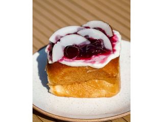 Бон вишня-кокос