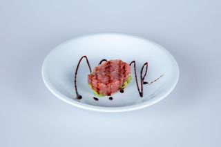 59. Tartare di tonno con avocado