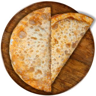  Чебуреки з куркою  та моцарелою