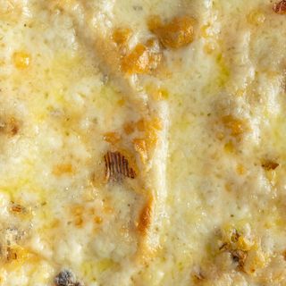 Mezza pala classica 4 formaggi