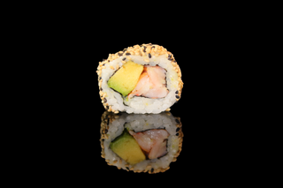 Uramaki Ebi Roll (4 Pzs.)