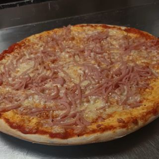 Pizza Vesubio (30 Cm.)