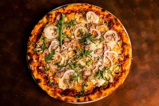 Pizza Tonno
