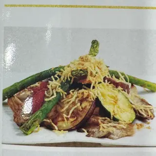Verduras y tofu a la plancha