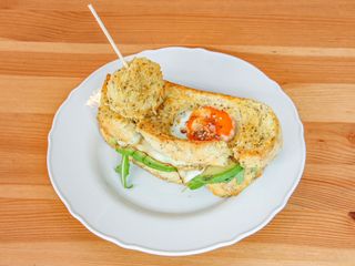 Sandwich De Aguacate