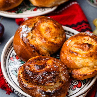 Melc cu branza dulce si stafide 