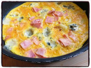 Mkila Omelette Dinde ( مقيلة أومليط داند )