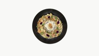 Sauté de poulet au curry vert et lait de coco