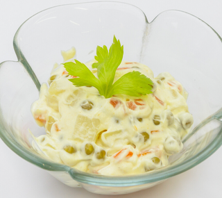 Insalata russa Vegana