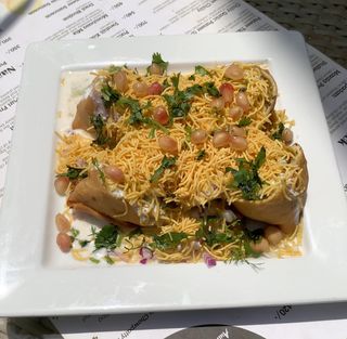 Samosa Chaat