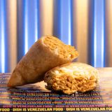 Empanada de Pollo y Queso Amarillo
