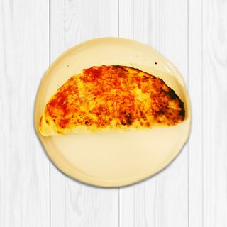 Pizza Calzone - Împăturită