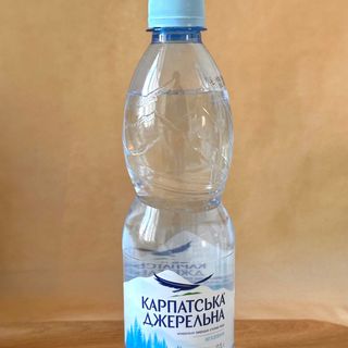 Карпатська джерельна (0.5л)