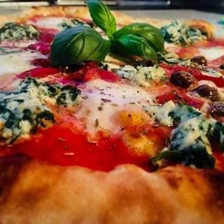 Pizza Salsiccia Friarielli