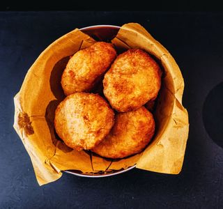 Porzione di polpette di patate