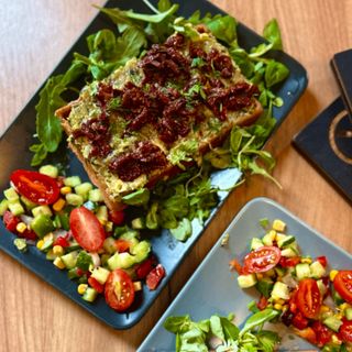 Gofr ze szpinakiem i mascarpone