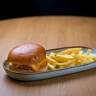 Hambúrguer de Frango Crocante