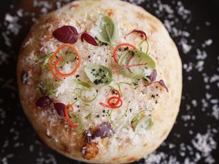 Паляниця запечена з креветкою та мусом чорізо (230g)