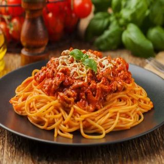 espaguetis a la boloñesa